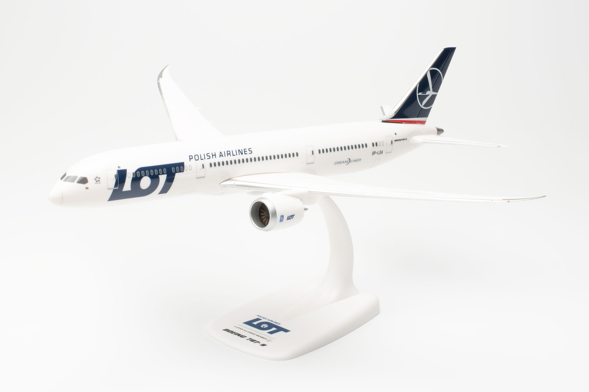Boeing 787-9 LOT modell SP-LSA